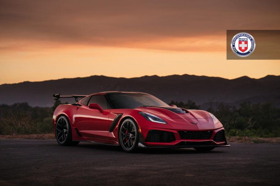  Chevrolet Corvette ZR1 on HRE Wheels (R101) 2018 года  (фото 1 из 11)